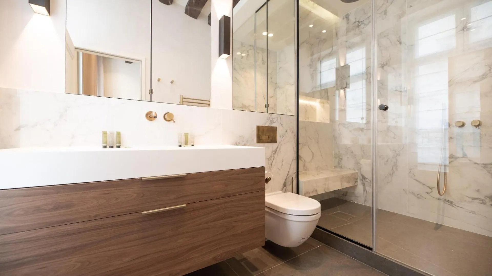 Apartment Louvre Saint Honore Paris